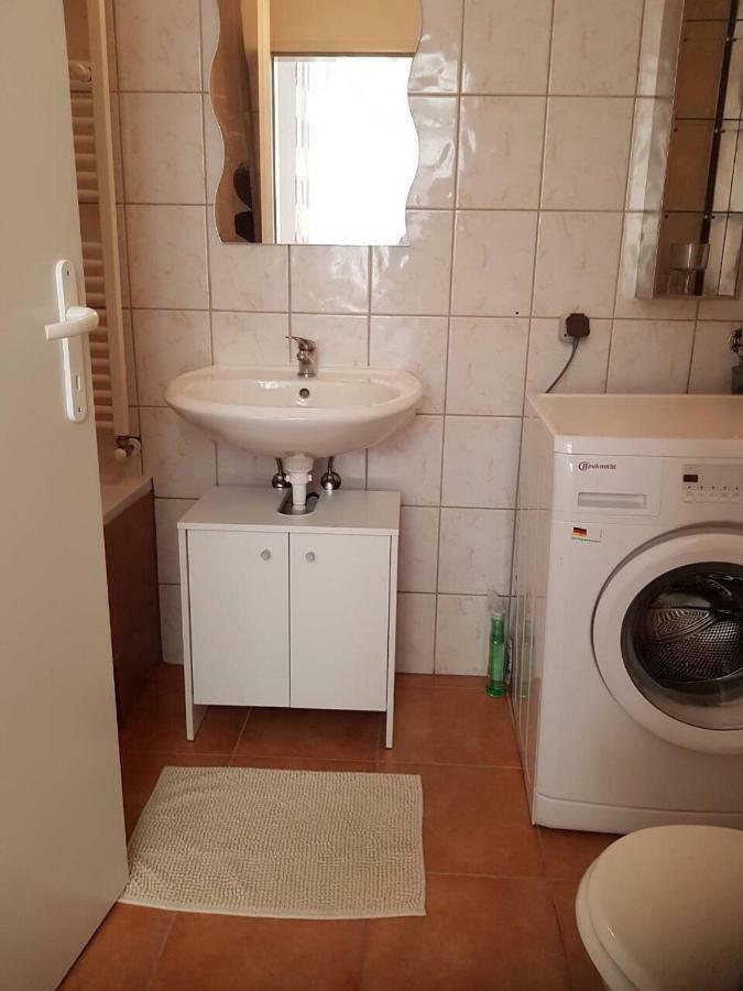 Apartment Veronika 29 Wina Bagian luar foto