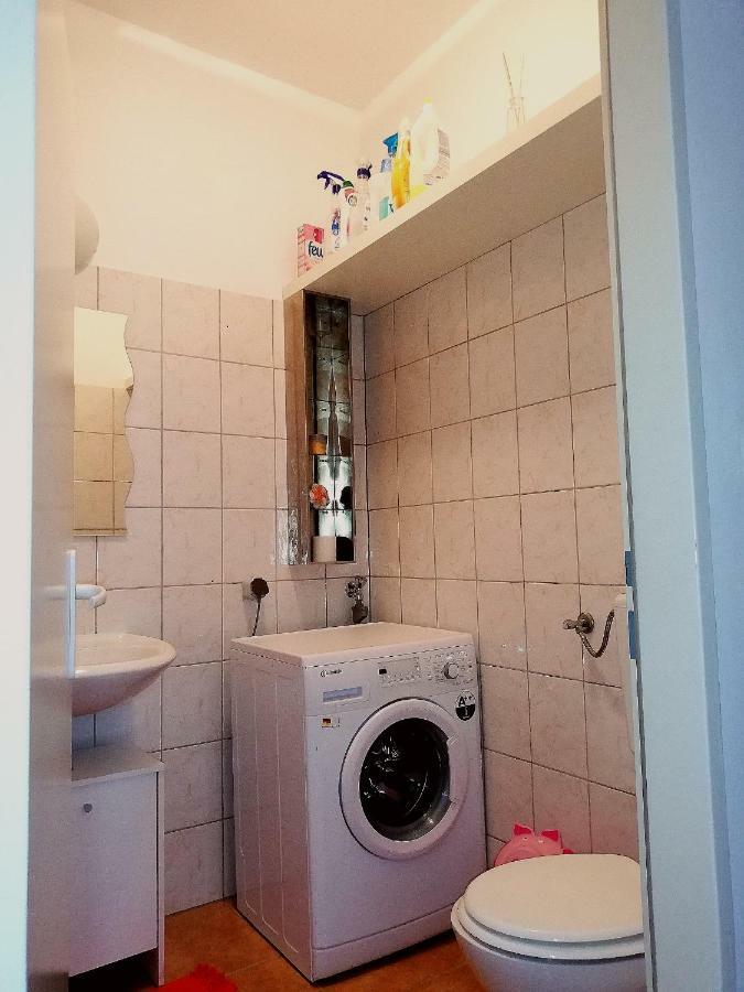 Apartment Veronika 29 Wina Bagian luar foto