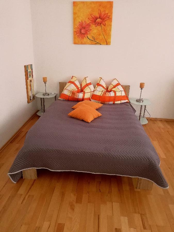 Apartment Veronika 29 Wina Bagian luar foto