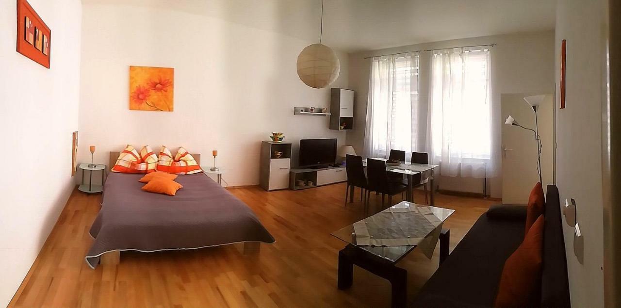 Apartment Veronika 29 Wina Bagian luar foto
